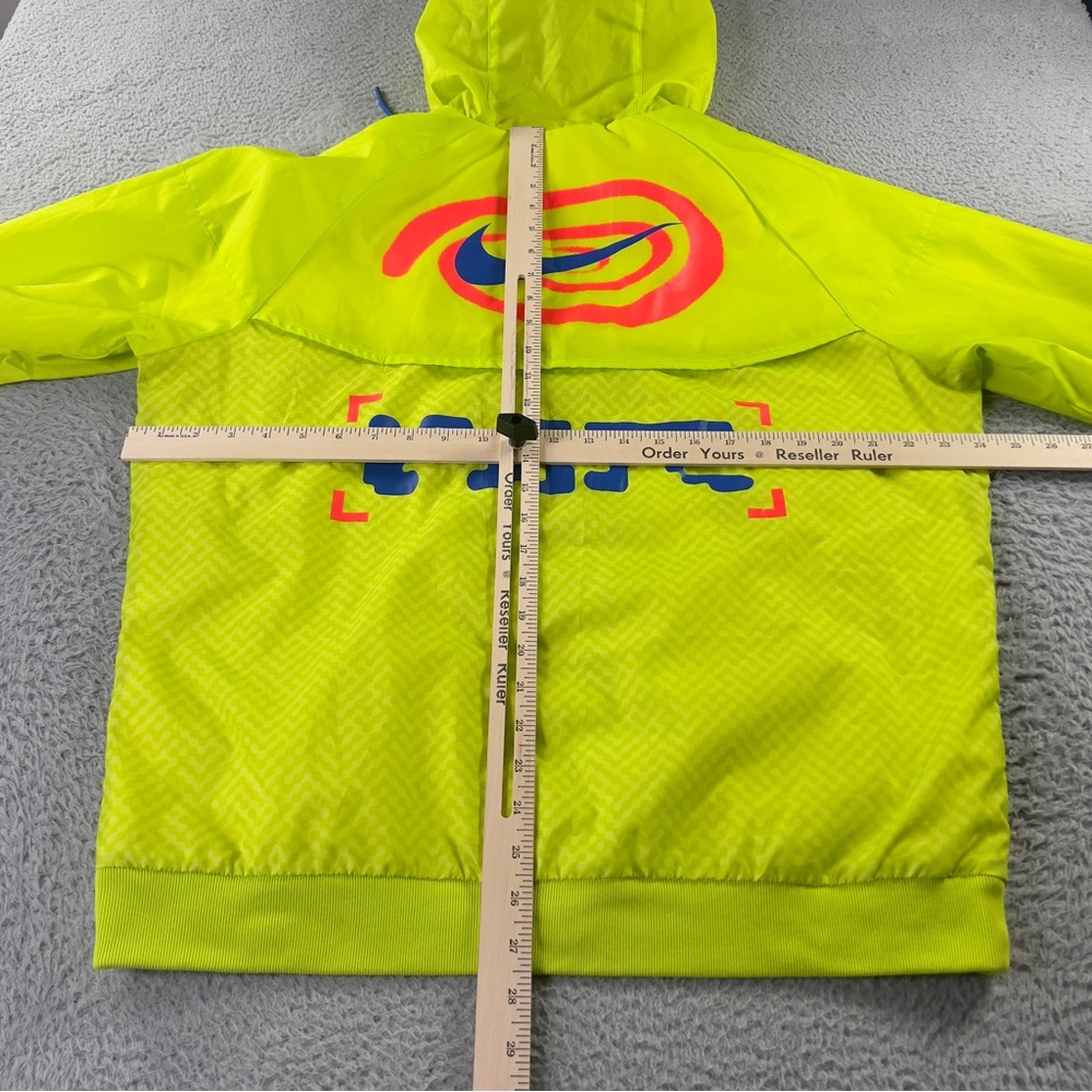 Nike Catching Air Windrunner Jacket Mens Large Neon Green Lightweight Hooded - Picture 3 of 9